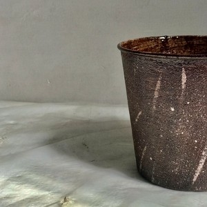 Metal Custom Round Tapred Candle <b>Jar</b> High Quality Home Decor Table Top with Coconut Finish Candle Bowl Candle <b>Jar</b> - Product Image 2