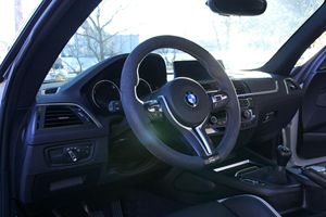 LISTO PARA ENVIAR - USADO, VOLANTE A LA IZQUIERDA |   CONDUCCIÓN DERECHA |   BMW M2 COMPETITION 2021 |   MANUAL DE 6 VELOCIDADES |   TURBO DE 6 CILINDROS Y 405 HP - Product Image 4