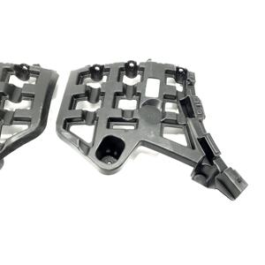 PAR DE DESLIZADORES DE PARACHOQUES TRASERO DERECHO Y IZQUIERDO PEUGEOT 2008 Serie 9825853980 YHS (DV5RCE) Diésel 1500 (19>) - Product Image 3