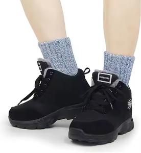2025 nouveau chaud hommes coton absorbant Invisible doublure chaussettes couleur unie automne anti-dérapant bas printemps et été - Product Image 3