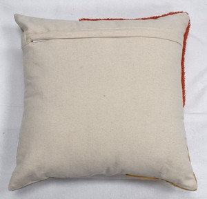 Housse de coussin élégante et écologique géométrique brodée en 100% coton avec de superbes coutures pour la décoration de la maison et de l'hôtel - Product Image 4