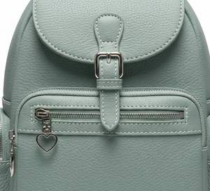 Sac à dos en cuir véritable au design élégant pour femmes avec boucle à rabat et plusieurs poches pour l'école, le collège et l'usage quotidien - Product Image 2