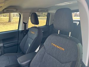 Superbe performance, voiture d'occasion propre, <span class=keywords><strong>Ford</strong></span> <span class=keywords><strong>Maverick</strong></span> XLT Tremor <span class=keywords><strong>2023</strong></span>, prête à être expédiée dans le monde entier. - Product Image 3