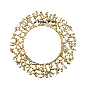 Assiette à chocolat ronde en métal de luxe Enduit de poudre rouge Fait à la main Sous l'assiette Top vente en gros Plateau de chargeur en métal - Product Image 4