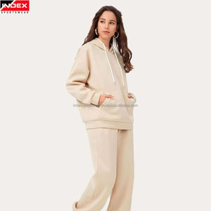 Ensemble de survêtement pour femmes, vêtements de sport haut de gamme, tissu respirant, fabrication OEM, vêtements d'entraînement et de jogging sur mesure pour la vente en gros - Product Image 4