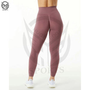 Ropa Deportiva a Precio de Fábrica, Cintura Alta, Diseño y Color Personalizados, con lo Último en Leggings para Mujer. - Product Image 2