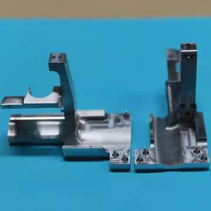 Fabrication de précision sur mesure OEM pour l'usinage CNC Fil d'électroérosion Fraisage Pièces de tournage Laiton Acier inoxydable Aluminium Titane - Product Image 3