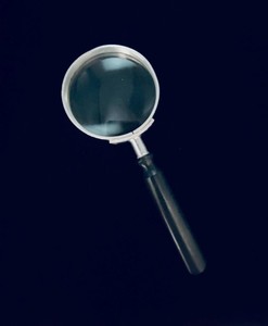 Loupe de poche, aide à la lecture portable, inspection de bijoux, cadre en métal, design classique, outil optique de haute qualité et durable - Product Image 1