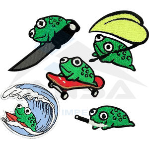 2024 nueva llegada parches bordados personalizados parches de tela de hierro de diseño múltiple con lentejuelas PVC y Material de fieltro - Product Image 6