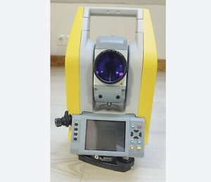 Station totale de mise au point automatique Trimble C5 2 ''avec accessoires complets et sac de kit Système d'exploitation Linux - Product Image 2