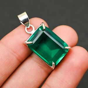 Top qualité naturel émeraude à facettes laboratoire cultivé solide 925 argent Sterling plaqué pendentif Simple pour les bijoux en gros des femmes - Product Image 6