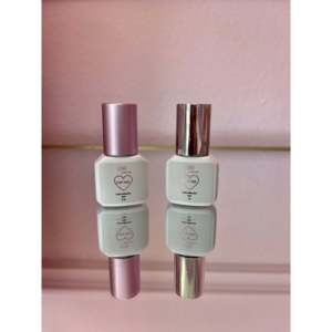 Top Tier Vegan Eyelash Extension <b>Glue</b>-<b>Strong</b> Hold Low Fume Custom Logo - Product Image 1