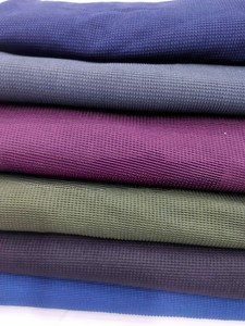 ผ้าโพลีเอสเตอร์ผสมสแปนเด็กซ์เนื้อป๊อปคอร์น ผสมผสานความยืดหยุ่นและทนทานได้อย่างลงตัวสำหรับแฟชั่นและการใช้งาน ขายส่ง - Product Image 6