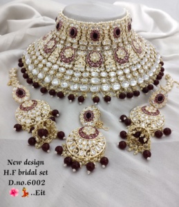 Nouveau Design Plaqué Or Perle Verte Traditionnelle & Kundan Collier Clouté Ensemble de Bijoux pour Femme - Product Image 4