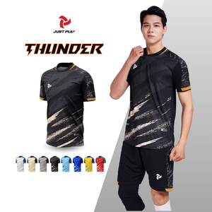 Conjunto de camiseta de fútbol personalizable de alta calidad, uniforme de equipo de nuevo diseño con etiquetas personalizadas para adultos, precio de fábrica Thunder JP - Product Image 2
