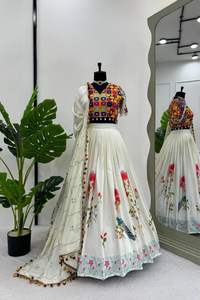 Impresión digital moderna Rayón Seda Lehenga Choli Tamaño de trabajo hasta 44 'Secado rápido Todas las estaciones para bodas y fiestas - Product Image 3