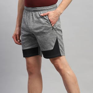 กางเกงขาสั้นผ้าตาข่ายลายสก็อตสไตล์ฮิปฮอปสำหรับผู้ชาย เป็นมิตรกับสิ่งแวดล้อม ผลิตจากโพลีเอสเตอร์แบบซับลิเมชั่น ออกแบบเองได้ ผลิตในปากีสถาน เหมาะสำหรับการเล่นกีฬาและฝึกซ้อม แห้งเร็ว - Product Image 3