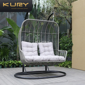 Sedia a dondolo a uovo doppia in vimini e rattan per esterni, in alluminio, per hotel, con supporto, per patio - Product Image 2