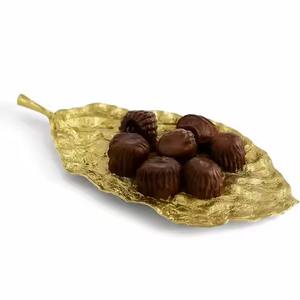 Plateau en laiton de style antique, plat de service de luxe pour fruits secs et chocolat, idéal pour offrir en cadeau à l'hôtel - Product Image 6