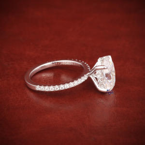 แหวนเพชรโมอิสทรงรีตัดรูปวงรีสำหรับสตรีสีทองขาวล้วนแบบ14KT หรูหราเครื่องประดับชั้นดีสำหรับทุกโอกาส - Product Image 6