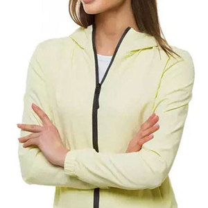 Chaqueta Softshell para Mujer a Precio de Fábrica, de Secado Rápido, Cómoda, para Invierno, para Venta en Línea - Product Image 4