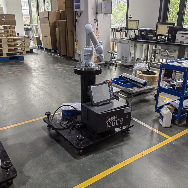 Automatic Industrial 6 Axis Collaborative Robot Arm  for Tig Mig Laser Welding Plaster Coffee Payload 3kg-20kg Range 1-2m