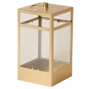 Linterna decorativa de vidrio y hierro para el hogar de diseño moderno, linterna de Metal de Color antiguo de Latón para Decoración del hogar por decor IMPEX - Product Image 1