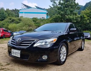 Gran Venta de Camry L.E. 2011 Usado Original en Excelentes Condiciones, Tracción Delantera, Volante a la Izquierda/Derecha, OEM, 1 Año de Garantía - Product Image 1