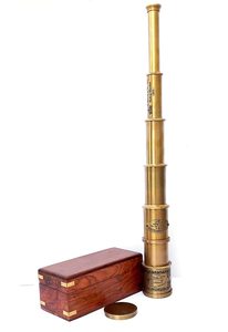 Vintage Collapsible <b>Brass</b> <b>Telescope</b> 4 inch (10.16 cm) Extended Length 2.5 inch (6.35 cm) Collapsed Length 5X Magnification - Product Image 4