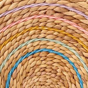 Cesta de Jacinto de Agua Arcoíris Colorida, Cesta de Almacenamiento Hecha a Mano, Venta al por Mayor, Ecológica, Hecha por VgreenArt de Vietnam - Product Image 3