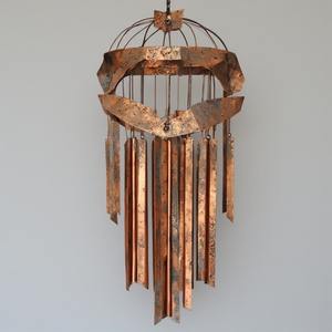 Carillon éolien en fer Temple Harmony, design de cloche traditionnelle, art déco, personnalisable, création de motifs sonores authentiques, méditation, Pâques - Product Image 6