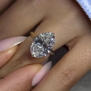 Bague de fiançailles solitaire en or jaune plaqué avec un zircon cubique ovale de 12x8 mm, bague de mariage, bijoux fins pour femmes, vente en gros - Product Image 1