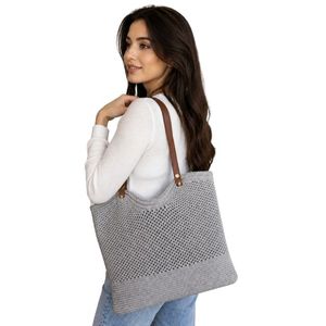 Bolso de Hombro Tejido para Mujer con Correa de Cuero, Bolso Tote Casual Elegante, Bolso de Ganchillo a la Moda, Bolso Tejido para Uso Diario - Product Image 1