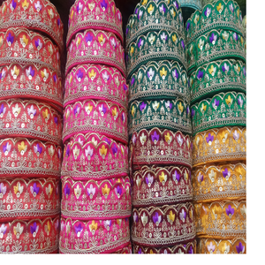 Cordones de trabajo de hilo bordado hechos a medida con opciones multicolores en bordado de lentejuelas en 3,5 pulgadas de ancho - Product Image 1