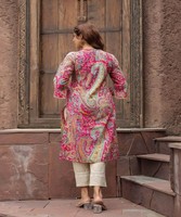 NOUVEL ARRIVÉ SOIE IMPRIMÉE SOIE SALWAR KAMEEZ CASUAL WEAR COULEUR ROSE PRIX DE GROS VÊTEMENT ETHNIQUE