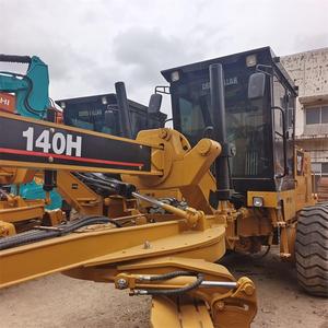 Niveleuse sur pneus CAT 140H, boîte de vitesses haute efficacité, moteur 160 kW, diamètre de travail 29,4 m, vérins hydrauliques TOSHIBA, Kawasaki - Product Image 3