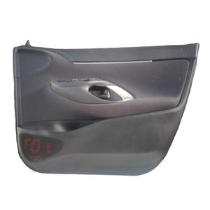 Panel Interior de Puerta Delantera Derecha para TOYOTA Yaris Cross Serie (20>) 67610-0DP20-C3 M15A-FXE - Product Image 1