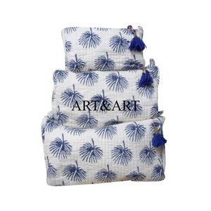 Custom Eco-Friendly Quilted Floral Print Cotton Water Resistant Large Capacity Zipper Makeup <b>Bag</b> Set <b>for</b> <b>Women</b> - Product Image 1