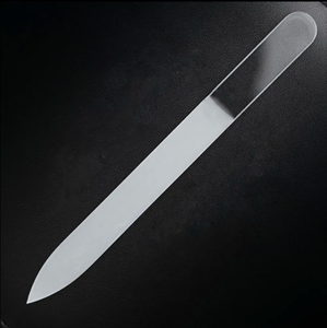 Kit de manucure pédicure 8 pièces de haute qualité Ciseaux à ongles luxueux en acier inoxydable Clipper Poussoirs avec pochette en PU - Product Image 5