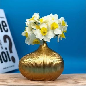 Gold Flower <b>Vase</b> a Beautiful Fusion of Artistry and Texture for Elegant Floral Arrangements - Product Image 1