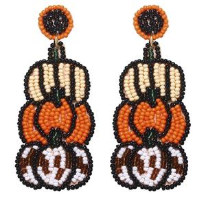 Boucles d'oreilles multi-perles haut de gamme pour femmes, fournisseur de bijoux de fête personnalisés au meilleur prix - Product Image 2