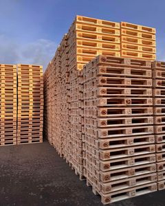 Paletas de madera Euro usadas de una sola cara, de entrada de 4 vías, fabricadas en Alemania, para venta al por mayor. - Product Image 1