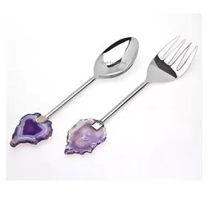 Cuchara y tenedor para servir ensaladas de metal chapado en oro con extremo de mango de ágata para cocina, hotel y fiestas, herramientas para ensaladas - Product Image 3