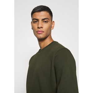 Men Winter Modern Sweatshirt 240g Cotton Polyester Blend Casual Streetwear Crewneck Pullover Eco-Friendly Quick Dry Private - Product Image 4