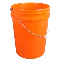 Seaux ronds en plastique PP vierge 100% avec poignée et couvercle Seaux et barils pour eau et essence