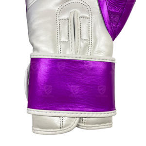Gants de boxe fabriqués en cuir de vache véritable, gants de boxe de haute qualité, gants de boxe de qualité sportive fabriqués sur mesure - Product Image 6