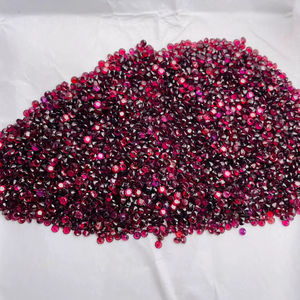 Granate Natural de 2.5mm, Corte Redondo, Lote de Piedras Preciosas Sueltas, Calidad AAA con Brillo, Fabricación y Pulido Perfectos, Disponible a Precio Económico - Product Image 1