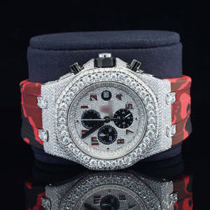Reloj de pulsera de acero inoxidable Premium de marca personalizada, aspecto de diamante completo, moissanita completamente helada, disponible, oro amarillo blanco para - Product Image 1