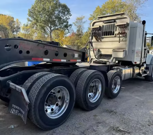 El mejor!! Camión Semirremolque Usado For-MackS Granite GU713 RHD/LHD 2016, Listo para el Trabajo, con Cabina Dormitorio, Entrega a Todo el Mundo - Product Image 2