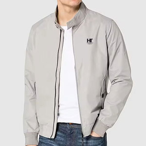 Chaqueta Softshell Premium Personalizada para Hombre, Diseño con Capucha y Cuello Alto, Transpirable, Ligera, Ecológica, Superventas - Product Image 2
